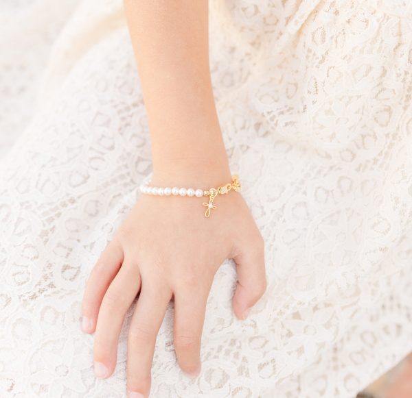 Children’s Simulated Pearl Bracelet with Infinity Faith Cross