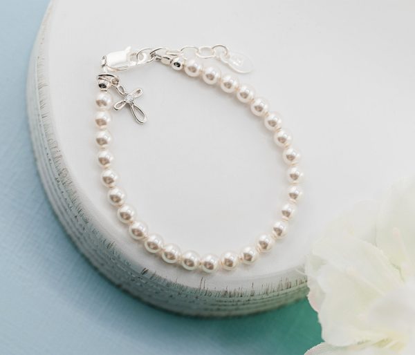 Children’s Simulated Pearl Bracelet with Infinity Faith Cross