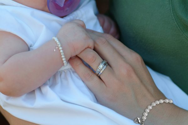 Mom and Me Bracelet Set - She Holds the Key to Your Heart - Cherished Moments Jewelry