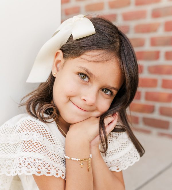Girl’s Simulated Pink or White Pearl Bracelet with Infinity Cross